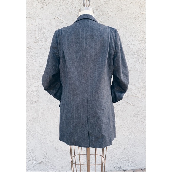 Oversized Double Breasted Blazer - Picture 4 of 5